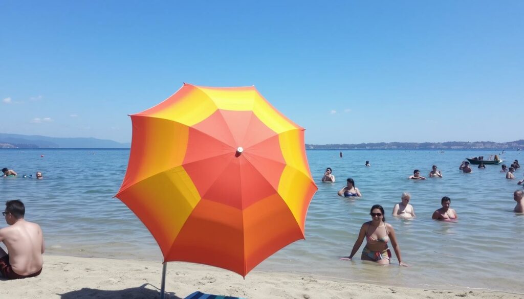 Ein Bild vom Balaton mit Sonnenschirm und Badegästen
