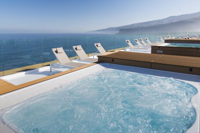 🤩 WOW-Hotel auf Teneriffa: Meerblick, Suite & Rooftop-Jacuzzi