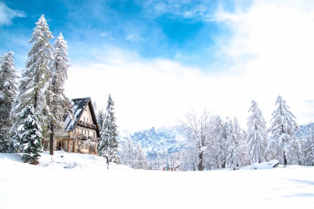 Günstiger: Günstiger Winterurlaub 2026/27 ▷ Lieber Sonne oder Schnee?