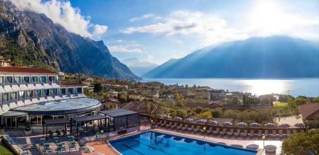 Hotel: 4* Hotel am Gardasee 🤩