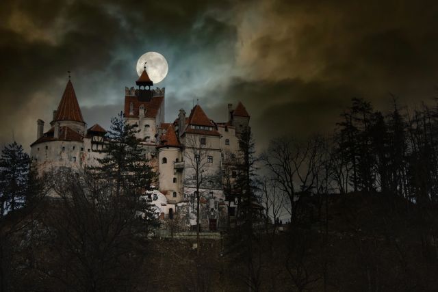 Entdecke: Entdecke Draculas Schloss in Romänien 🏰
