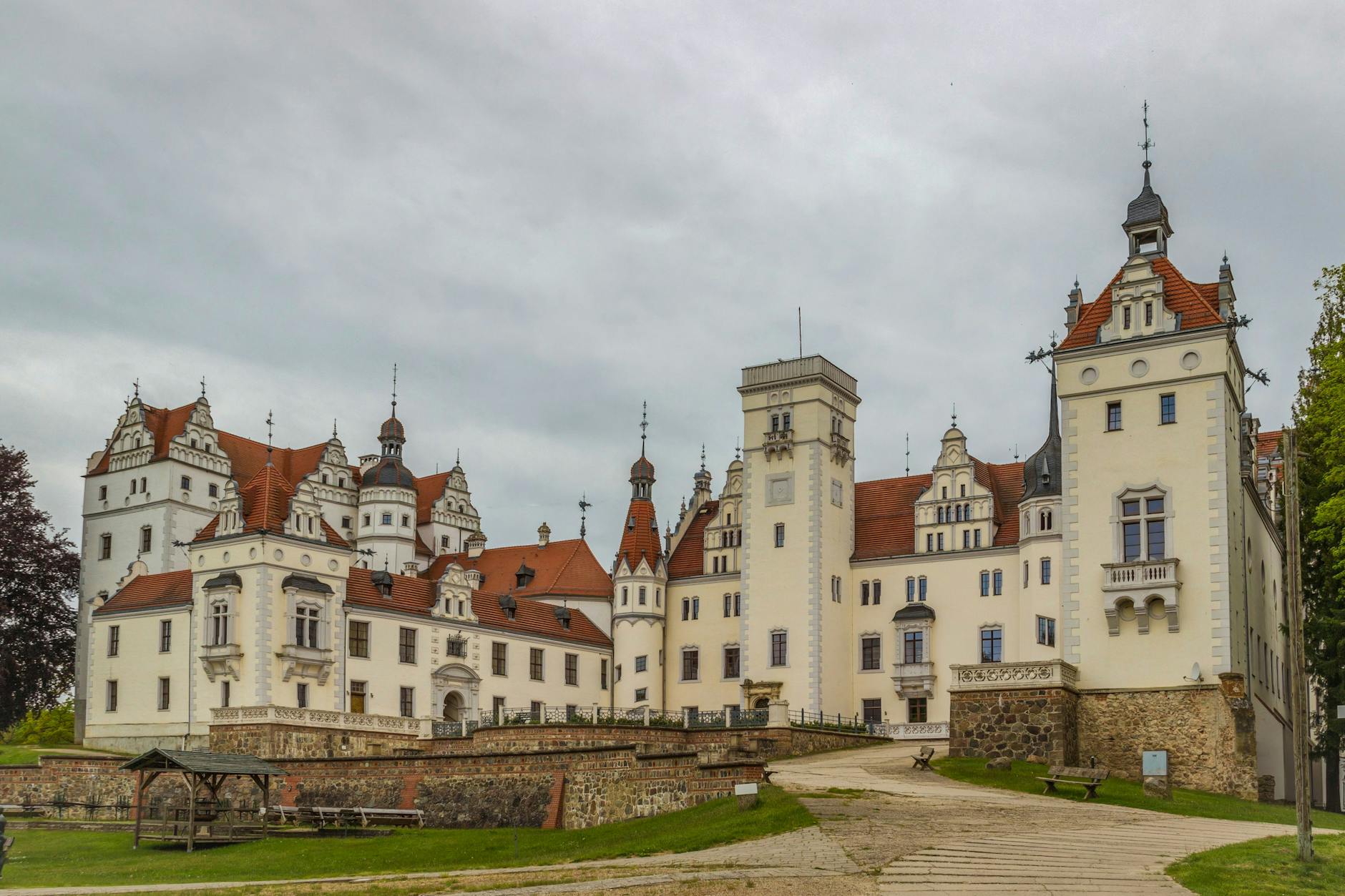 Detailansicht: Frauen Reisen Geschichte