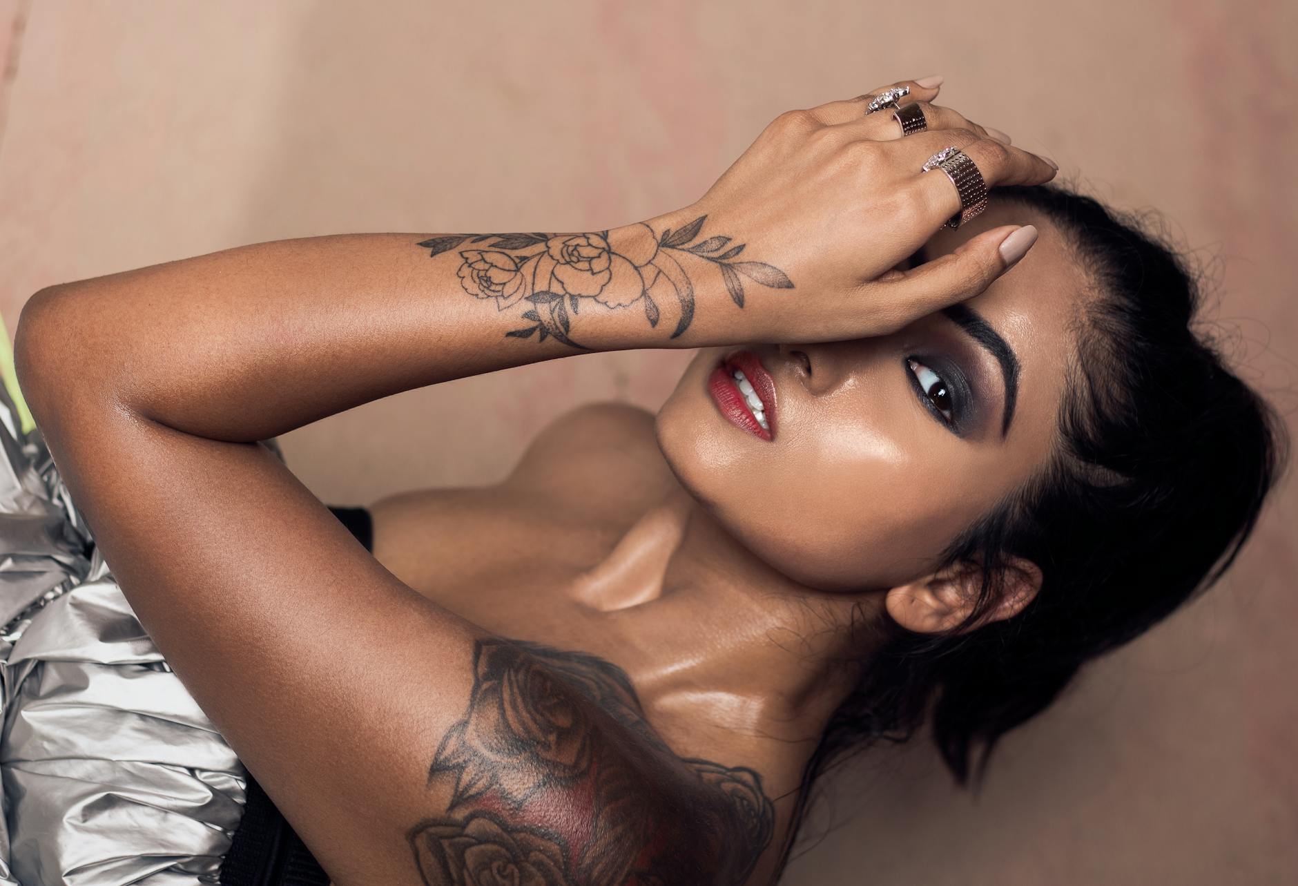 Illustration zu Urlaub Abseits Touristenpfade