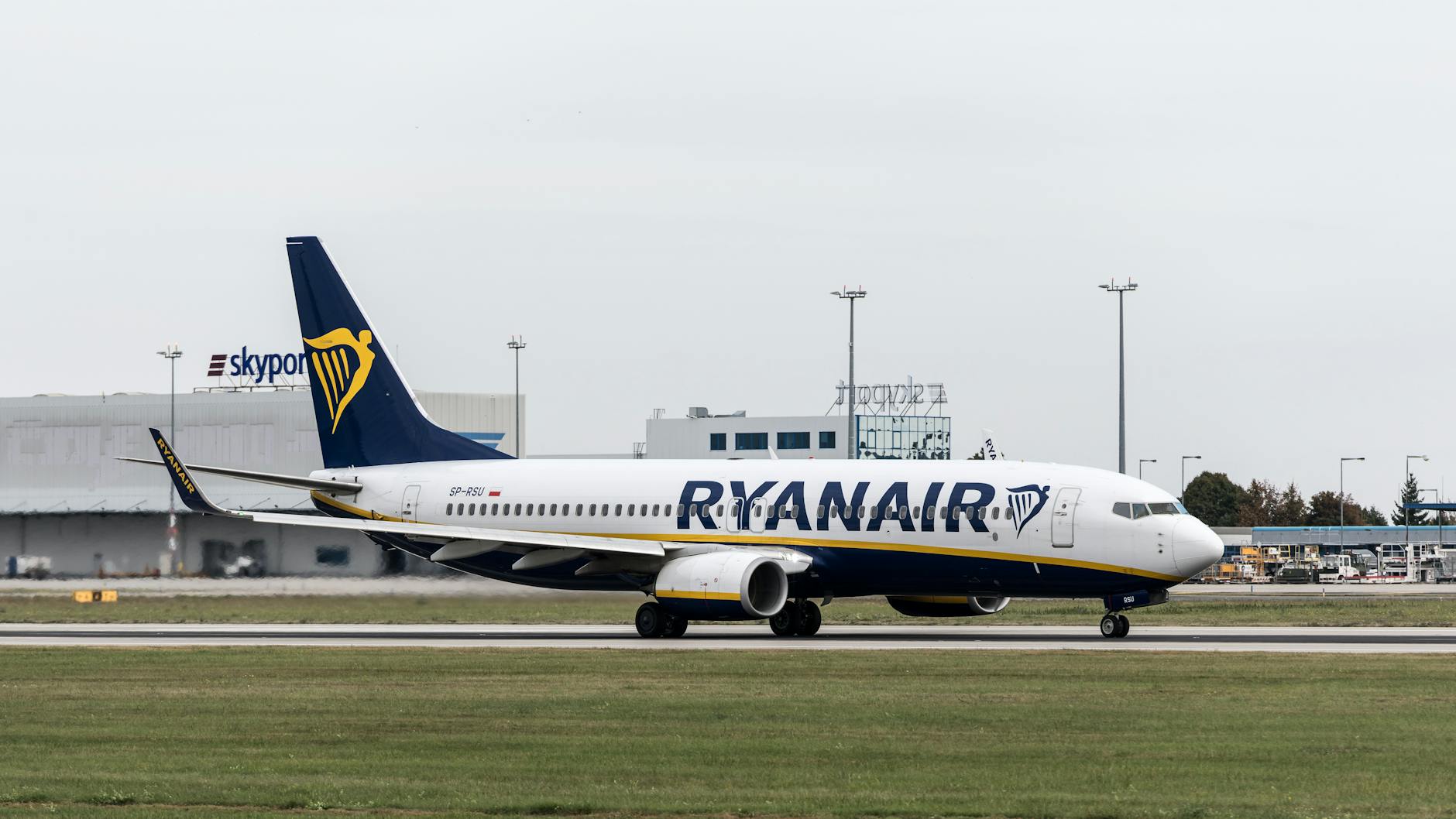 Ryanair Handgepäck Regeln Illustration zu Ryanair Handgepäck Regeln